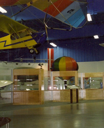 Case design in Mid-America Air Museum Science Hall